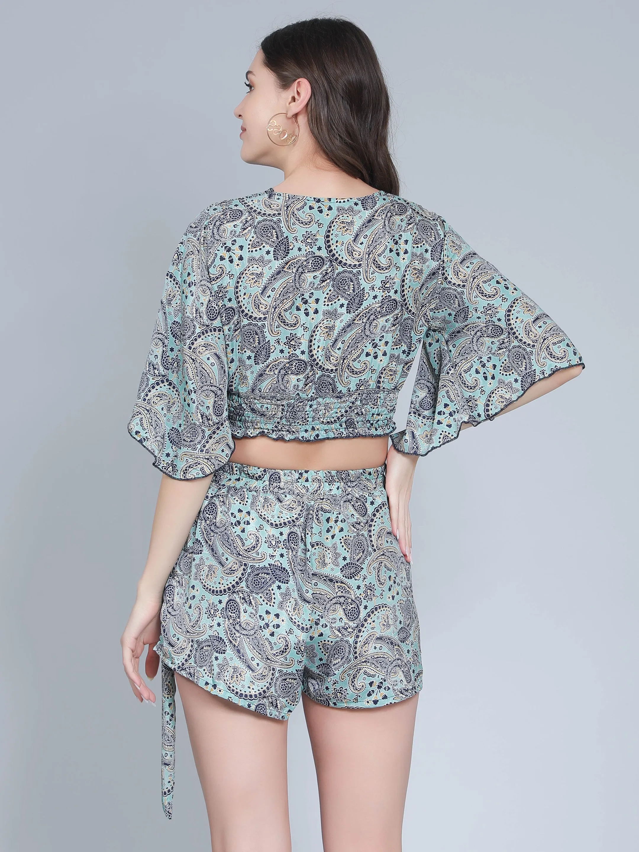 Women Printed Halter Top and Short Co-ords Set